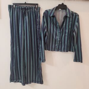 Parade Striped Blue and Green Pajama Set Size M